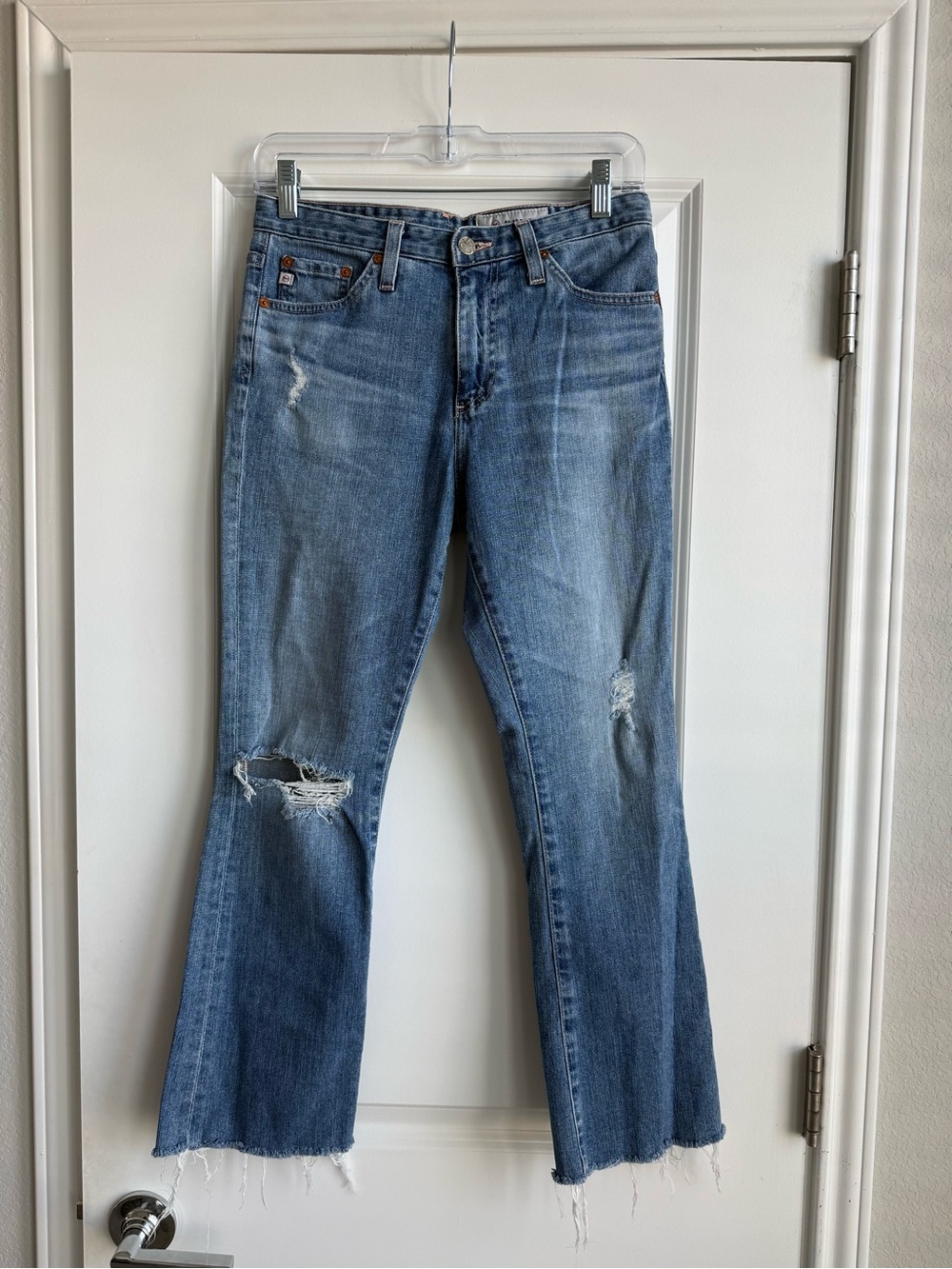 AG-ED adriano goldschmied distressed capri jeans 26R